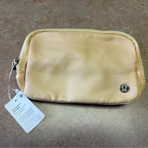 Lululemon Light Gold Everywhere Belt Bag NWT
